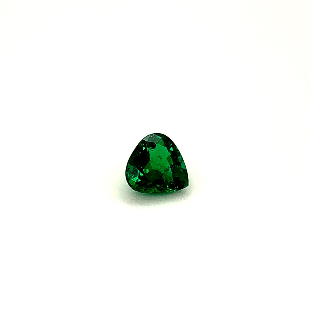 Heart-shaped Emerald (1 pc 1.80 ct)