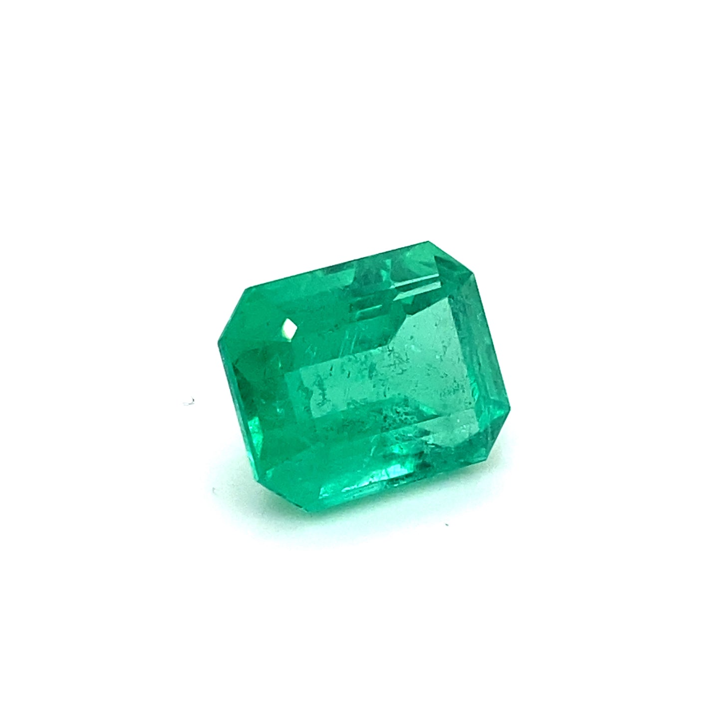 
                  
                    14.64x11.65x9.00mm Octagon Emerald (1 pc 11.32 ct)
                  
                