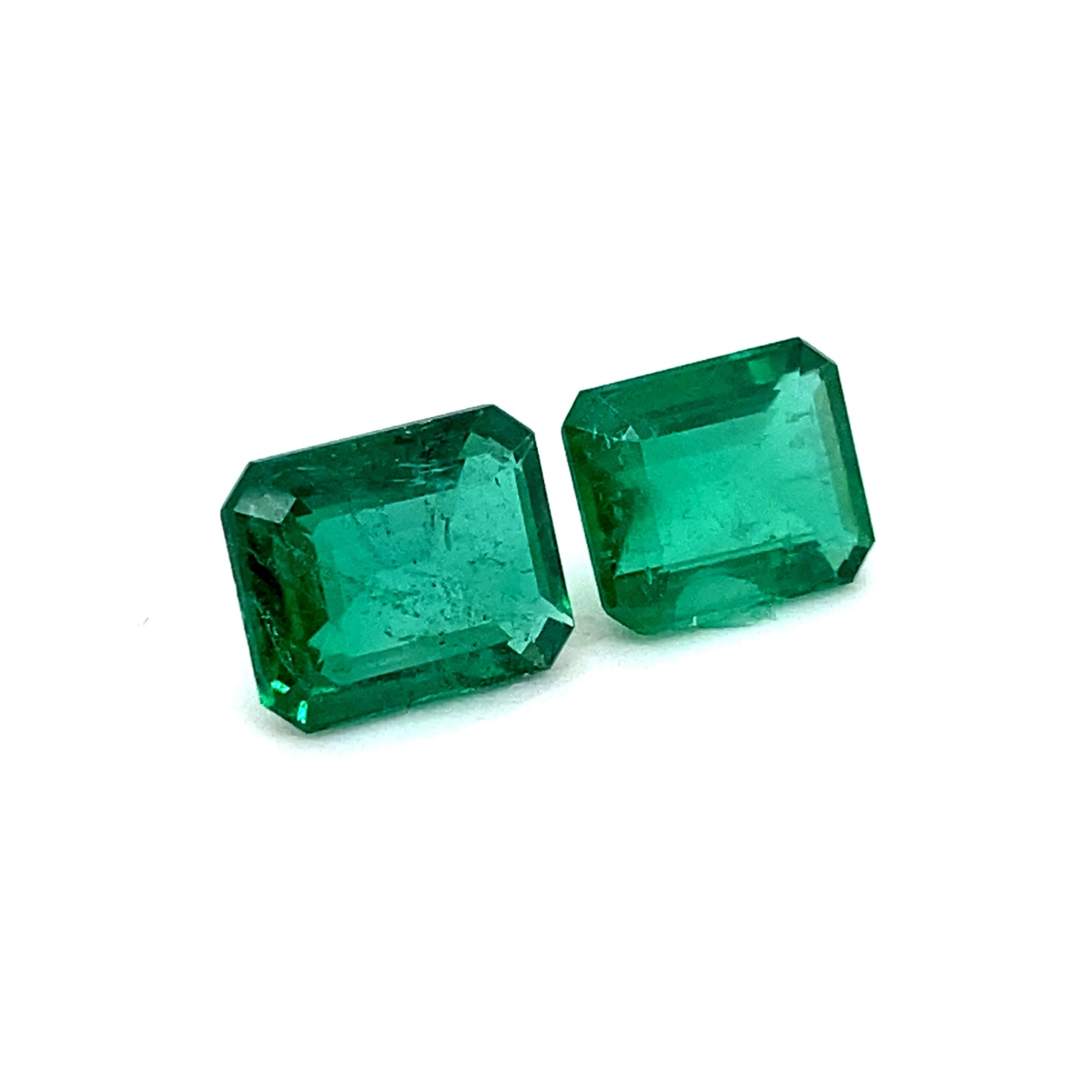 
                  
                    10.69x8.60x4.70mm Octagon Emerald Pair (2 pc 7.14 ct)
                  
                