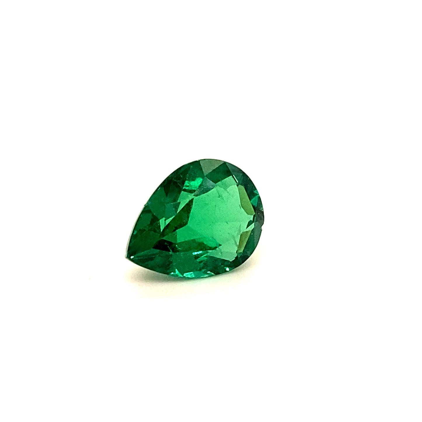 
                  
                    14.67x11.29x7.85mm Pear-shaped Emerald (1 pc 7.13 ct)
                  
                