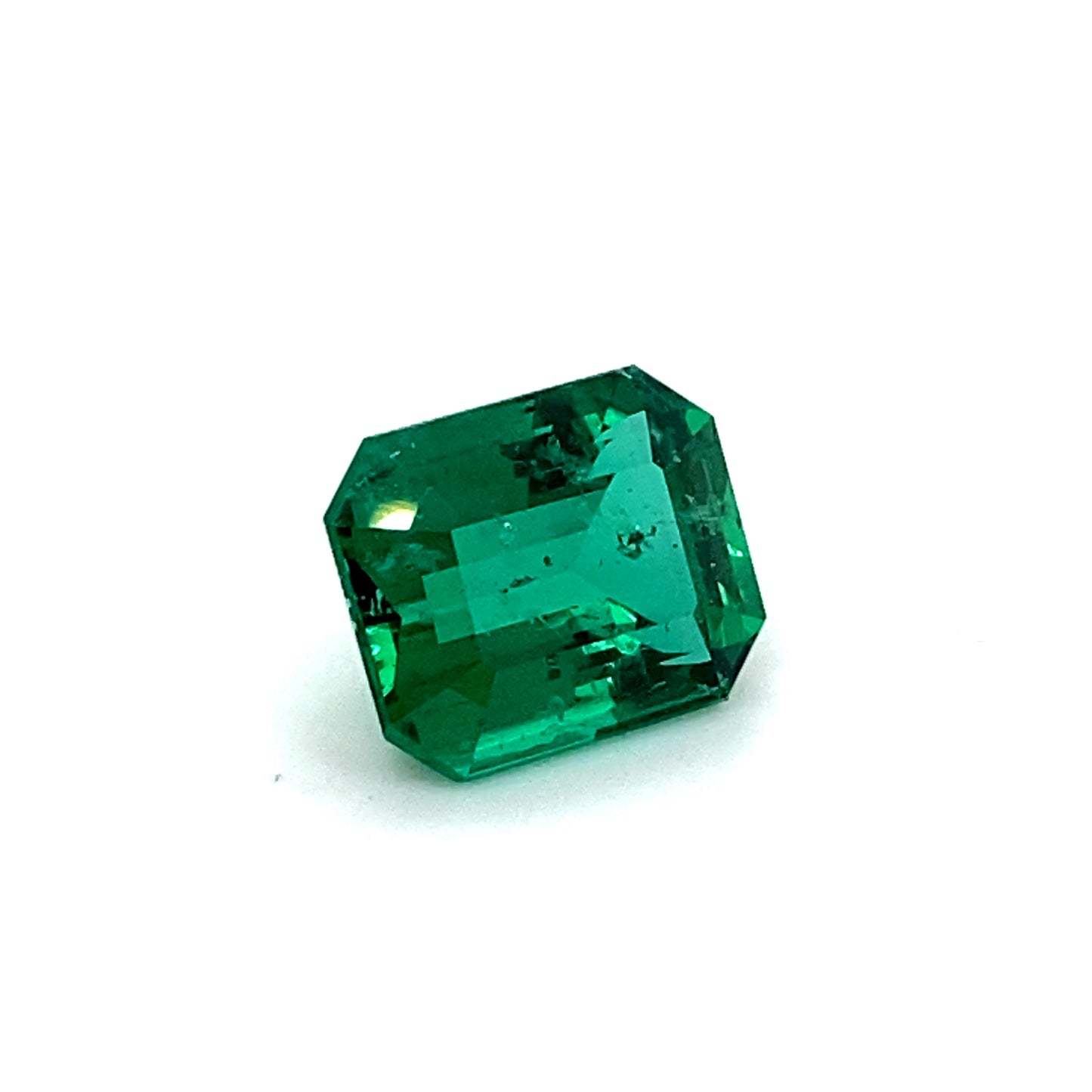 
                  
                    12.35x9.75x7.01mm Octagon Emerald (1 pc 6.10 ct)
                  
                