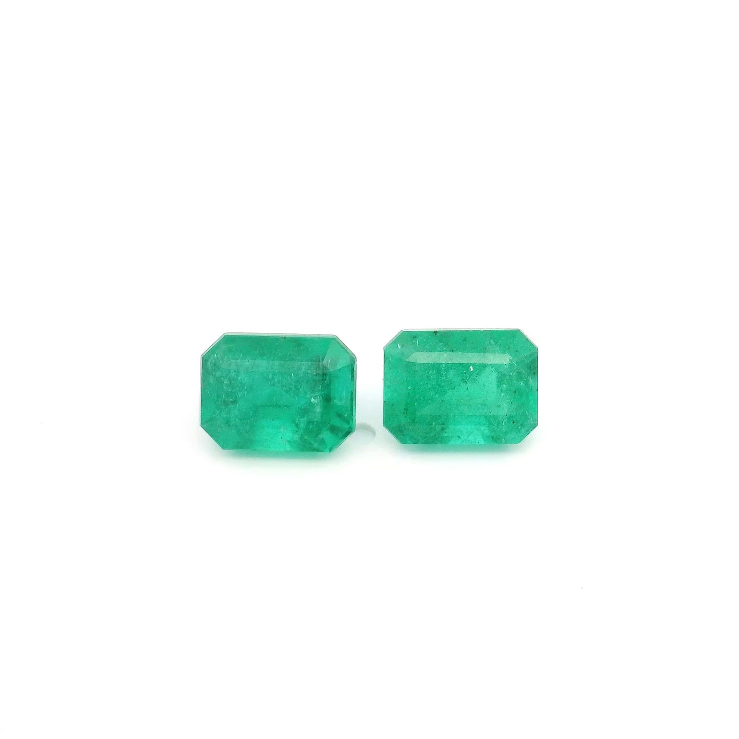 
                  
                    7.92x5.94x0.00mm Octagon Emerald (2 pc 3.51 ct)
                  
                