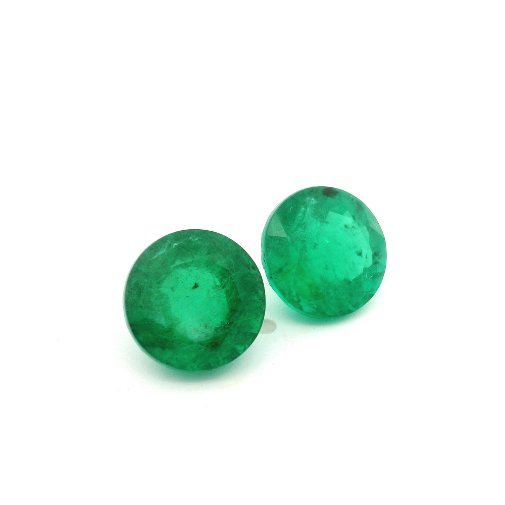 
                  
                    9.00x0.00x0.00mm Round Emerald (2 pc 6.21 ct)
                  
                