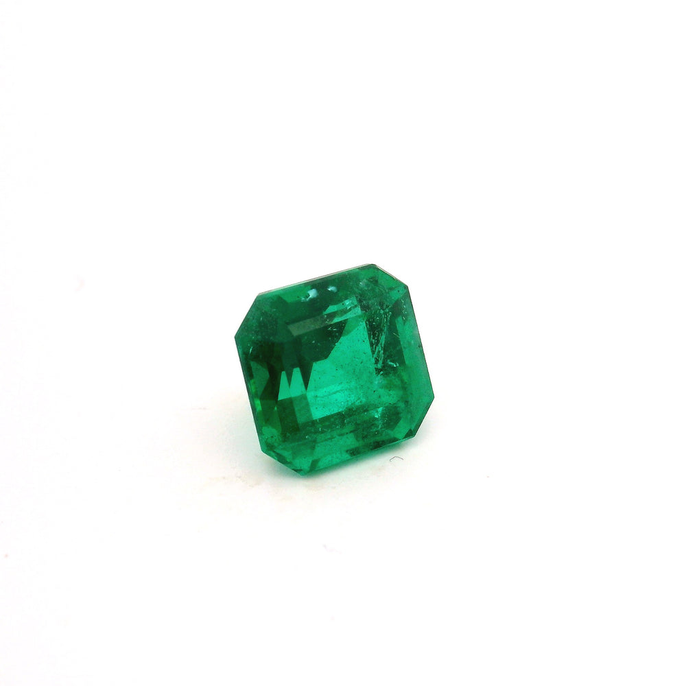 
                  
                    8.21x7.91x6.16mm Octagon Emerald (1 pc 2.75 ct)
                  
                