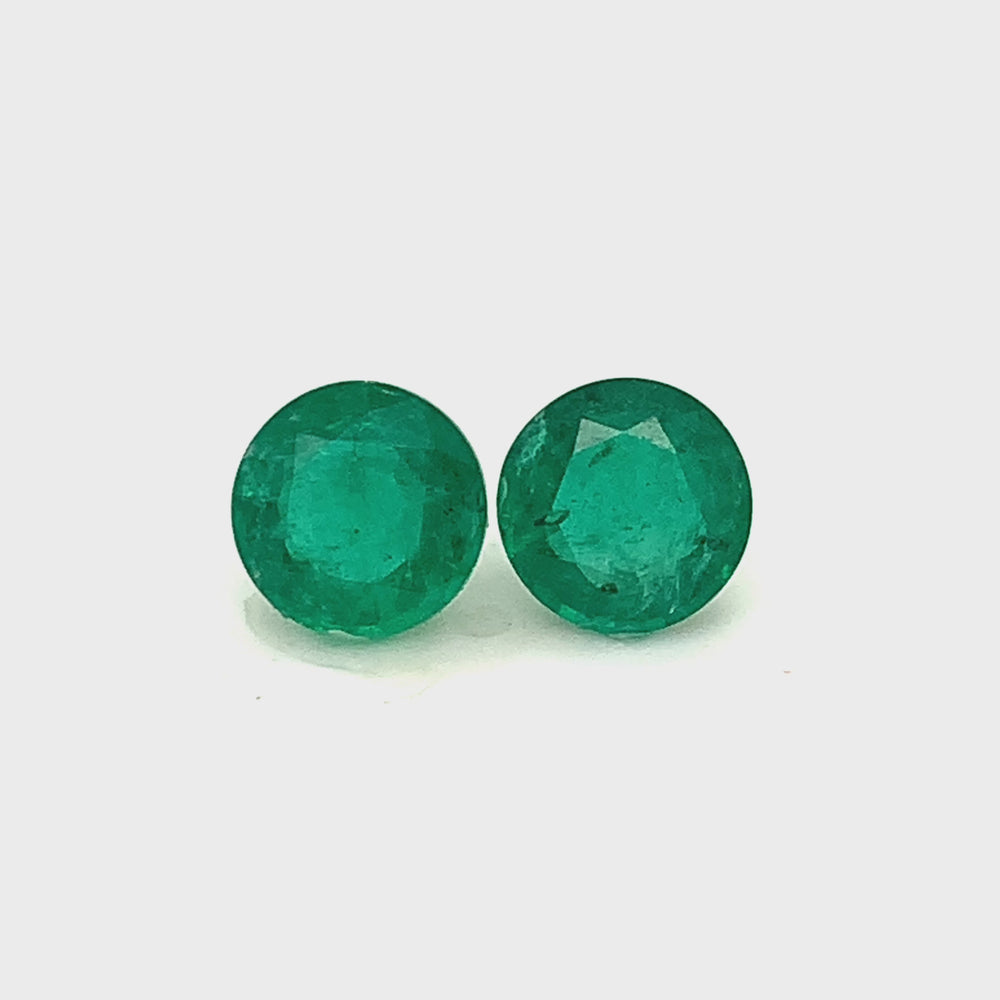 8.20x8.30x0.00mm Round Emerald (2 pc 4.09 ct)