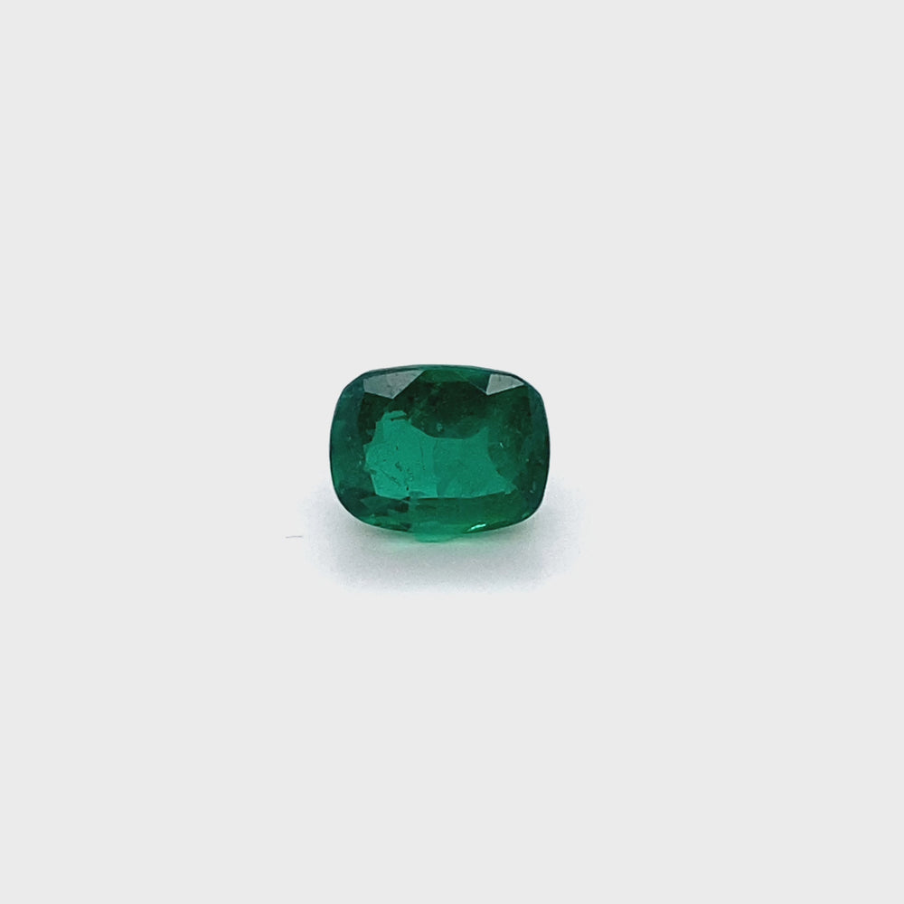 
                  
                    Load and play video in Gallery viewer, 9.87x7.86x5.72mm Cushion Emerald (1 pc 2.85 ct)
                  
                