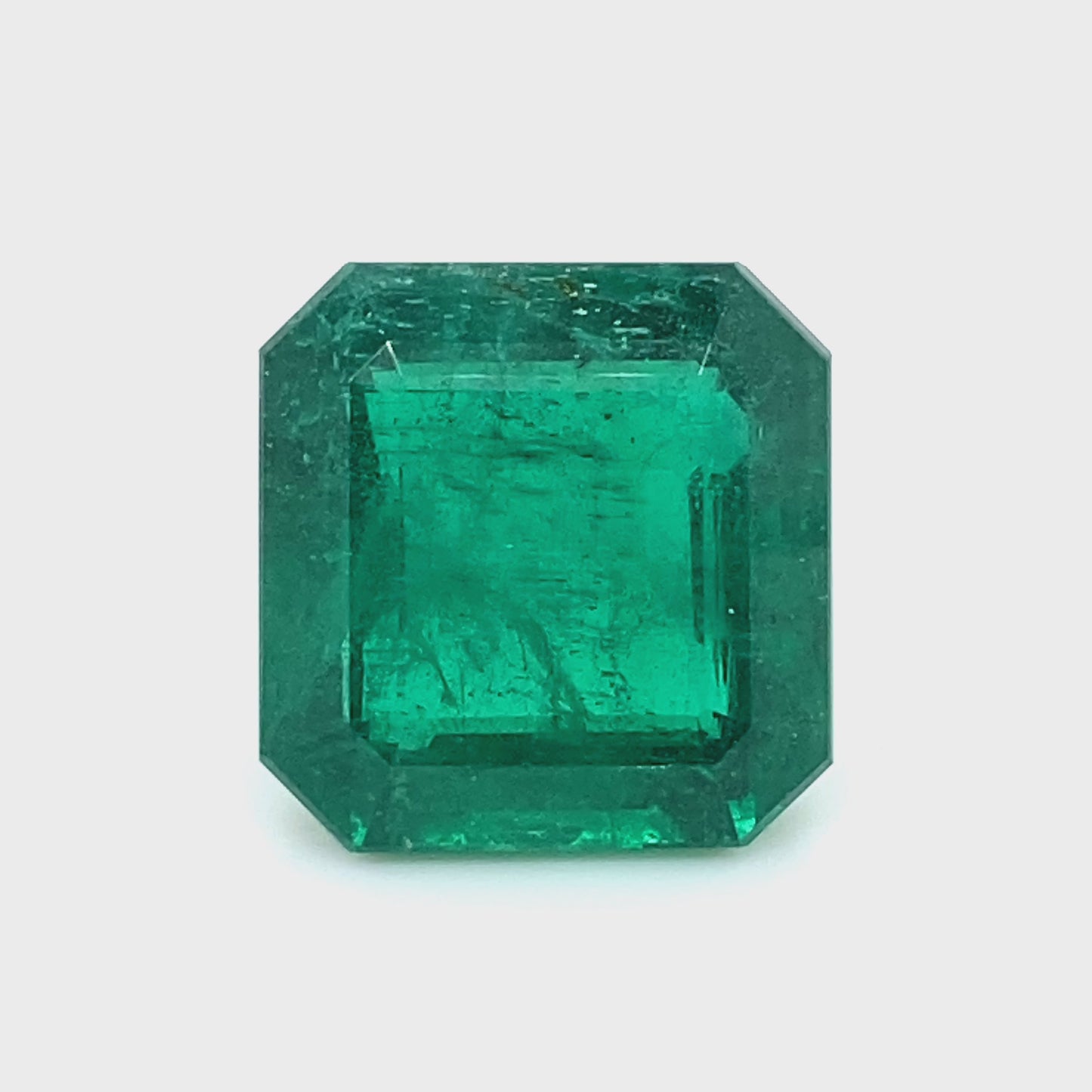 
                  
                    Load and play video in Gallery viewer, 16.03x15.64x9.90mm Octagon Emerald (1 pc 19.45 ct)
                  
                