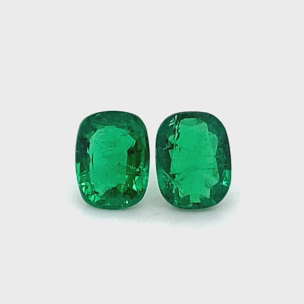 
                  
                    Load and play video in Gallery viewer, 8.87x6.89x4.07mm Cushion Emerald (2 pc 3.63 ct)
                  
                
