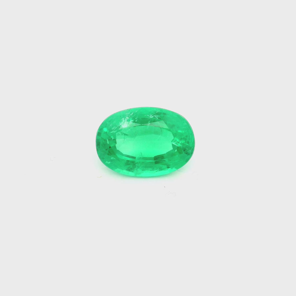 
                  
                    Load and play video in Gallery viewer, 12.91x9.09x6.18mm Oval Emerald (1 pc 4.59 ct)
                  
                