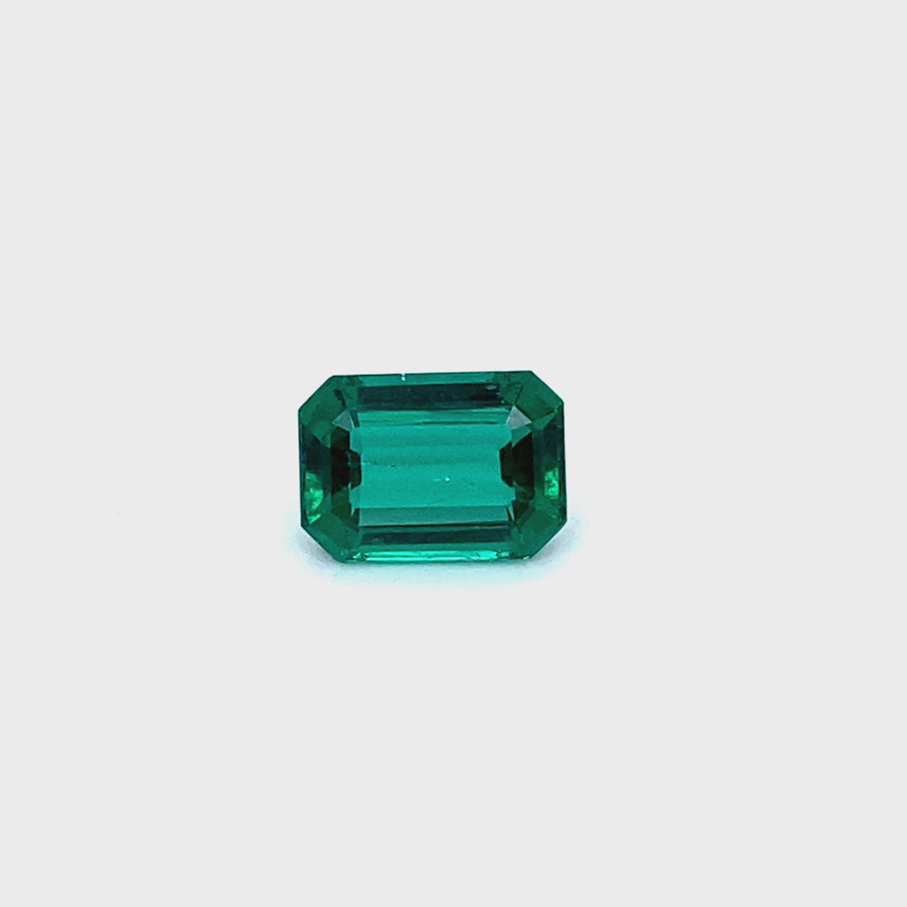 
                  
                    Load and play video in Gallery viewer, 9.64x6.83x4.37mm Octagon Emerald (1 pc 2.20 ct)
                  
                