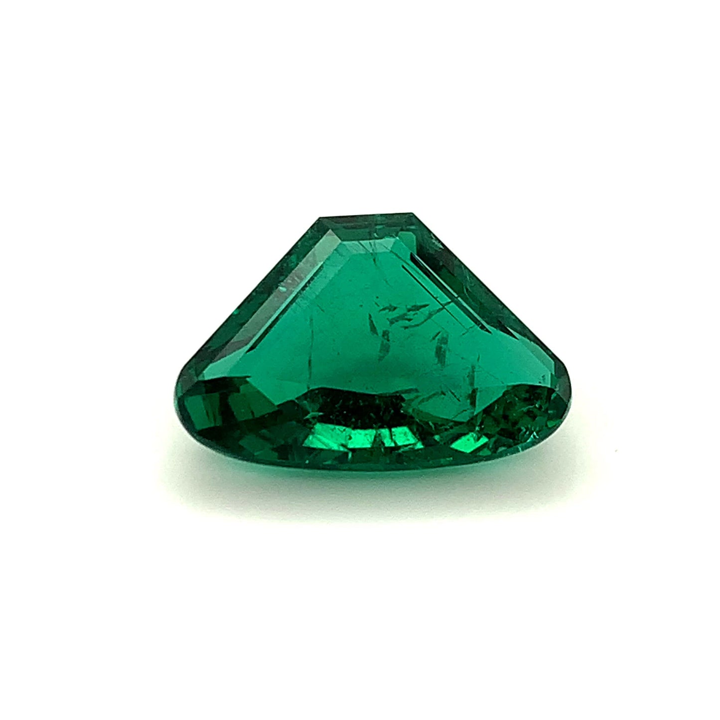 
                  
                    Load and play video in Gallery viewer, 15.17x21.92x8.71mm Fancy Cut Emerald (1 pc 16.70 ct)
                  
                