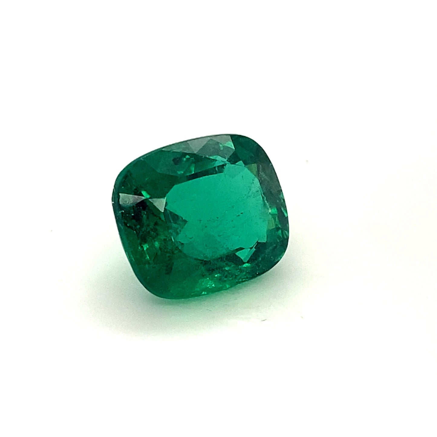 
                  
                    15.09x12.56x8.31mm Cushion Emerald (1 pc 11.50 ct)
                  
                