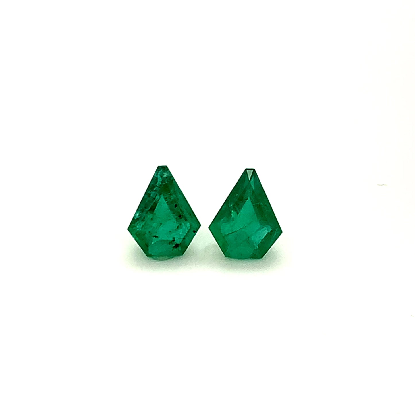 10.10x8.00x0.00mm Fancy Cut Emerald (2 pc 3.43 ct)