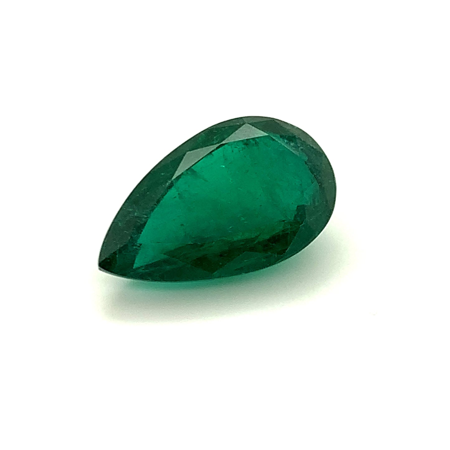 
                  
                    26.34x16.26x9.99mm Pear-shaped Emerald (1 pc 26.59 ct)
                  
                