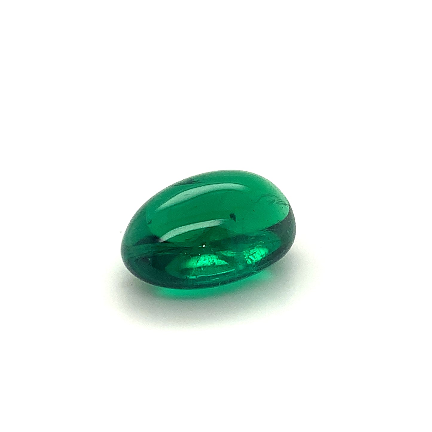 
                  
                    20.15x14.66x10.76mm Cab Oval Emerald (1 pc 22.28 ct)
                  
                