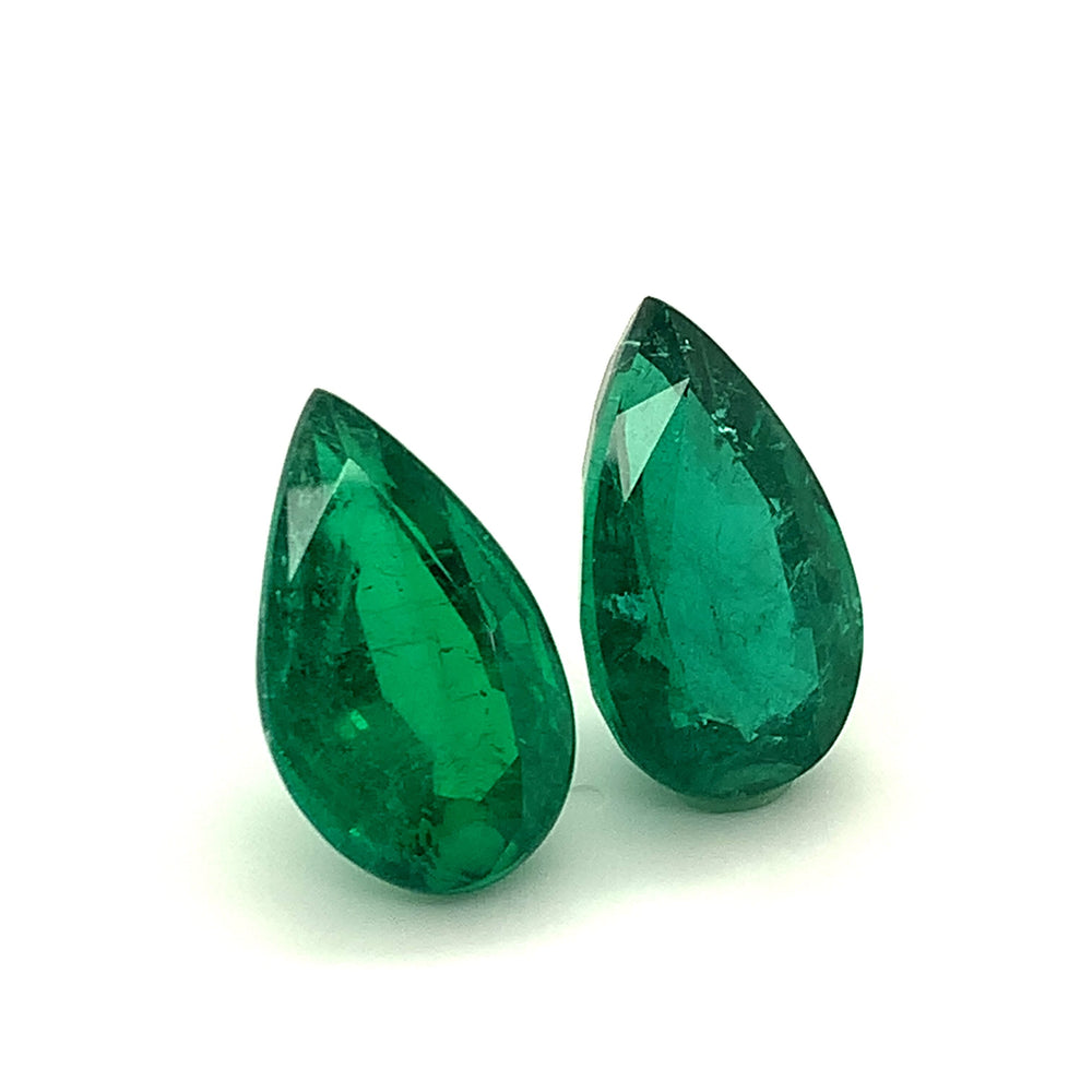 
                  
                    22.55x13.29x9.66mm Pear-shaped Emerald (2 pc 34.51 ct)
                  
                