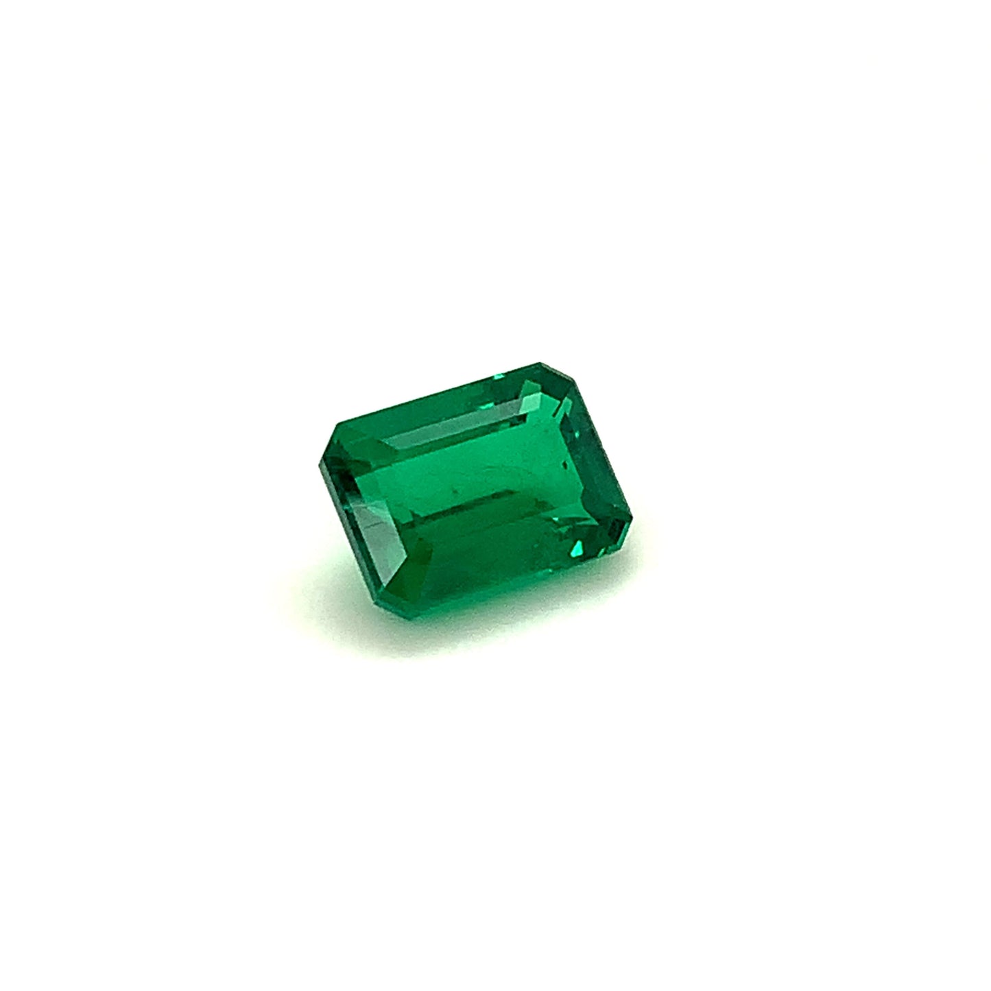 
                  
                    11.83x8.61x5.89mm Octagon Emerald (1 pc 4.71 ct)
                  
                
