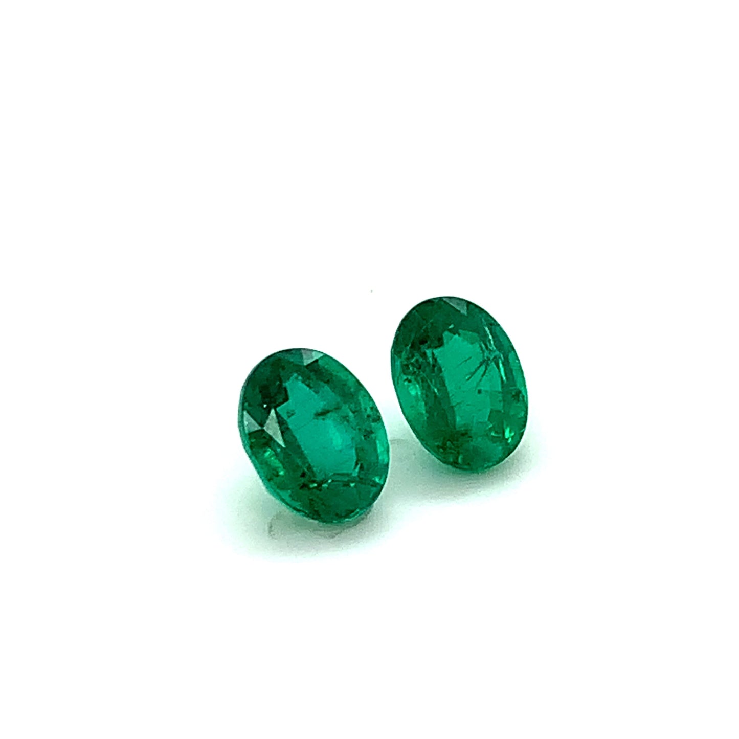 
                  
                    9.59x7.38x5.25mm Oval Emerald (2 pc 4.64 ct)
                  
                