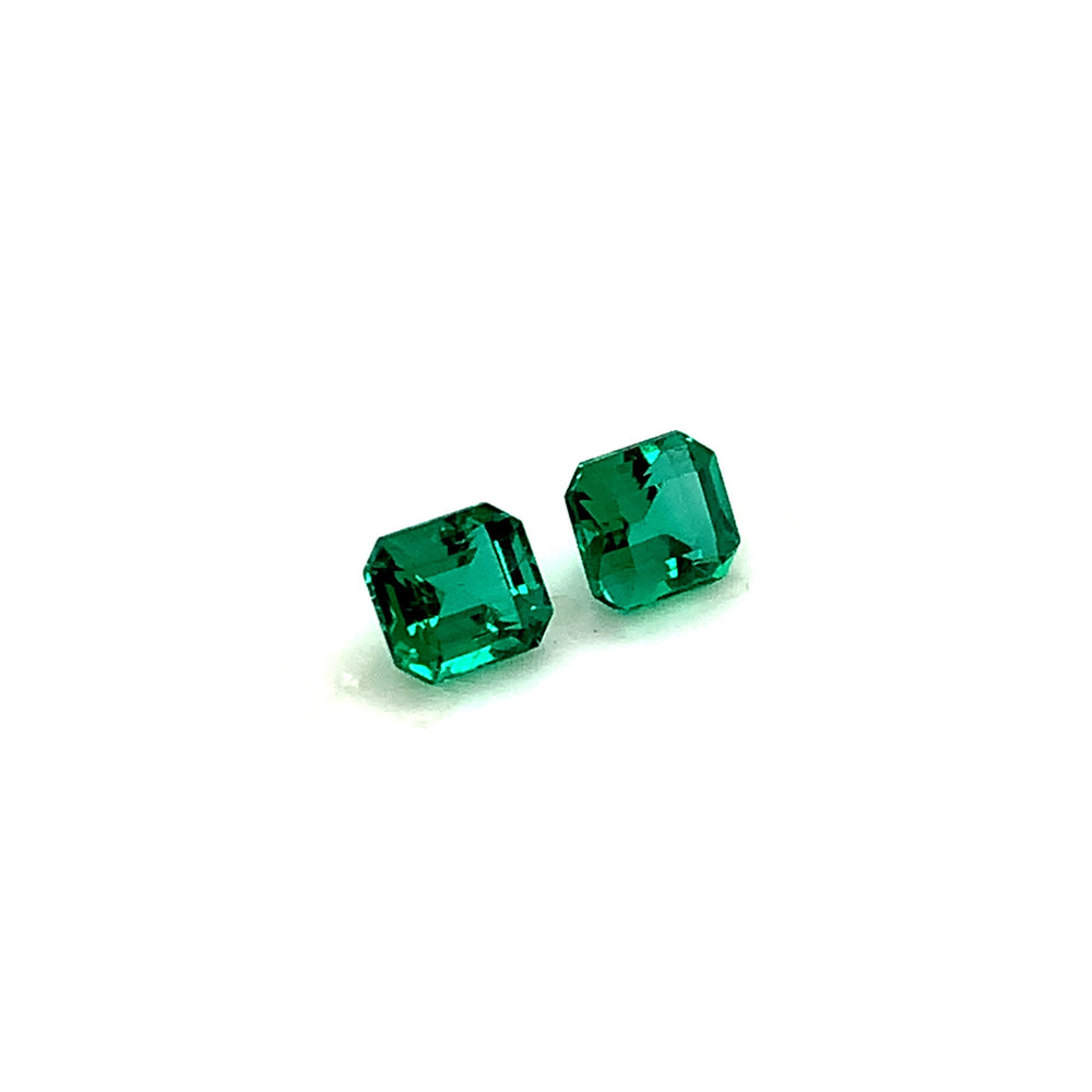 
                  
                    6.87x6.06x4.43mm Octagon Emerald (2 pc 2.70 ct)
                  
                
