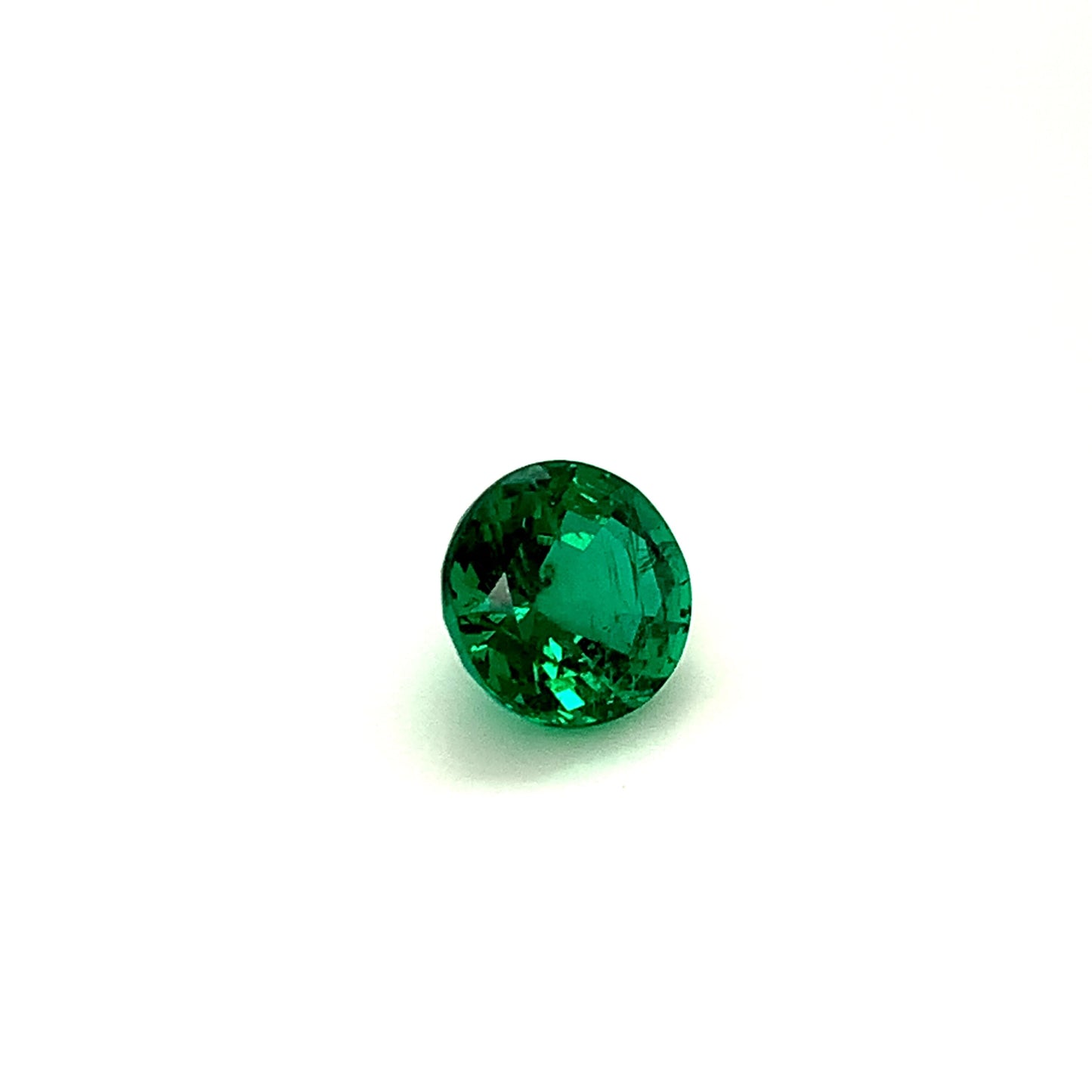 
                  
                    9.71x9.86x7.02mm Round Emerald (1 pc 3.64 ct)
                  
                