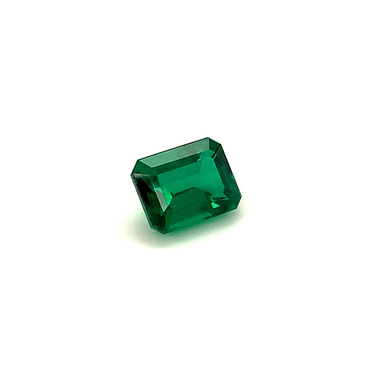 
                  
                    11.08x8.49x5.98mm Octagon Emerald (1 pc 4.23 ct)
                  
                