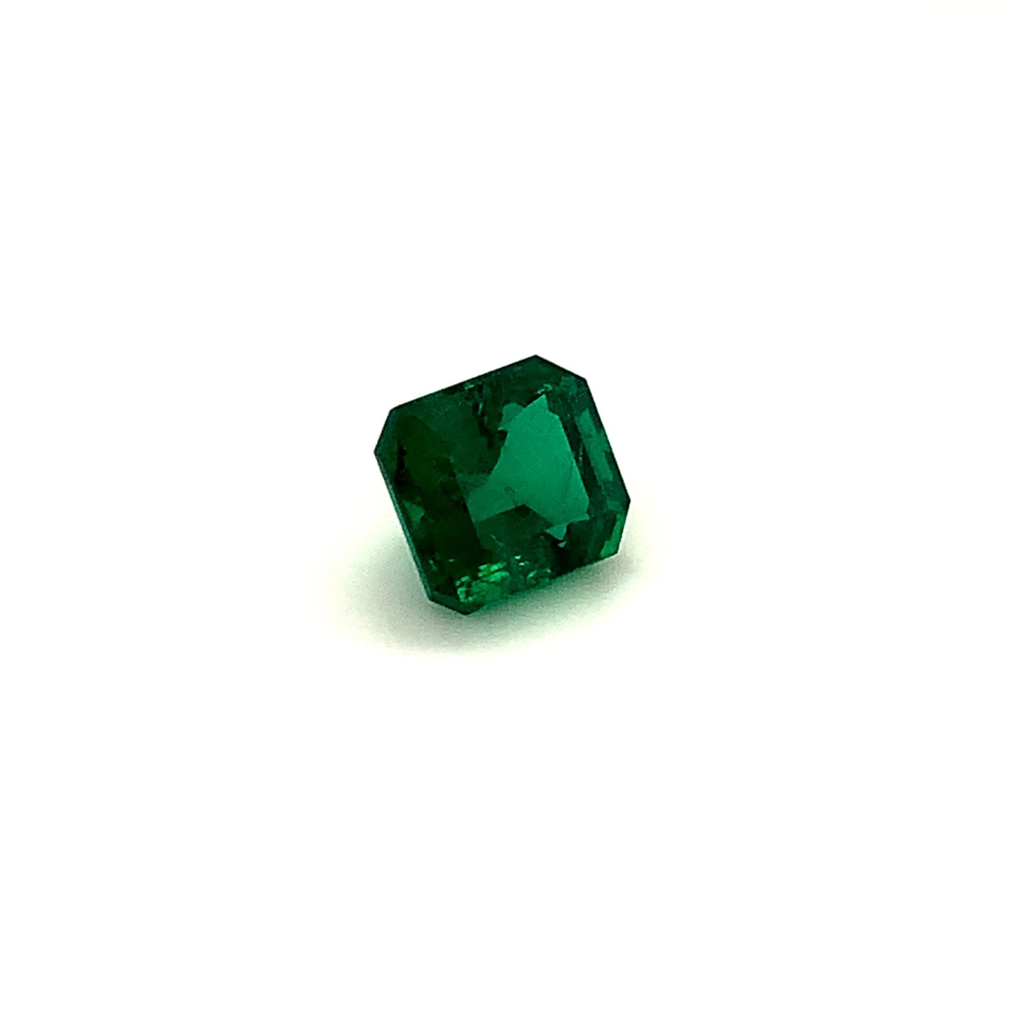 
                  
                    9.60x8.65x6.66mm Octagon Emerald (1 pc 3.86 ct)
                  
                