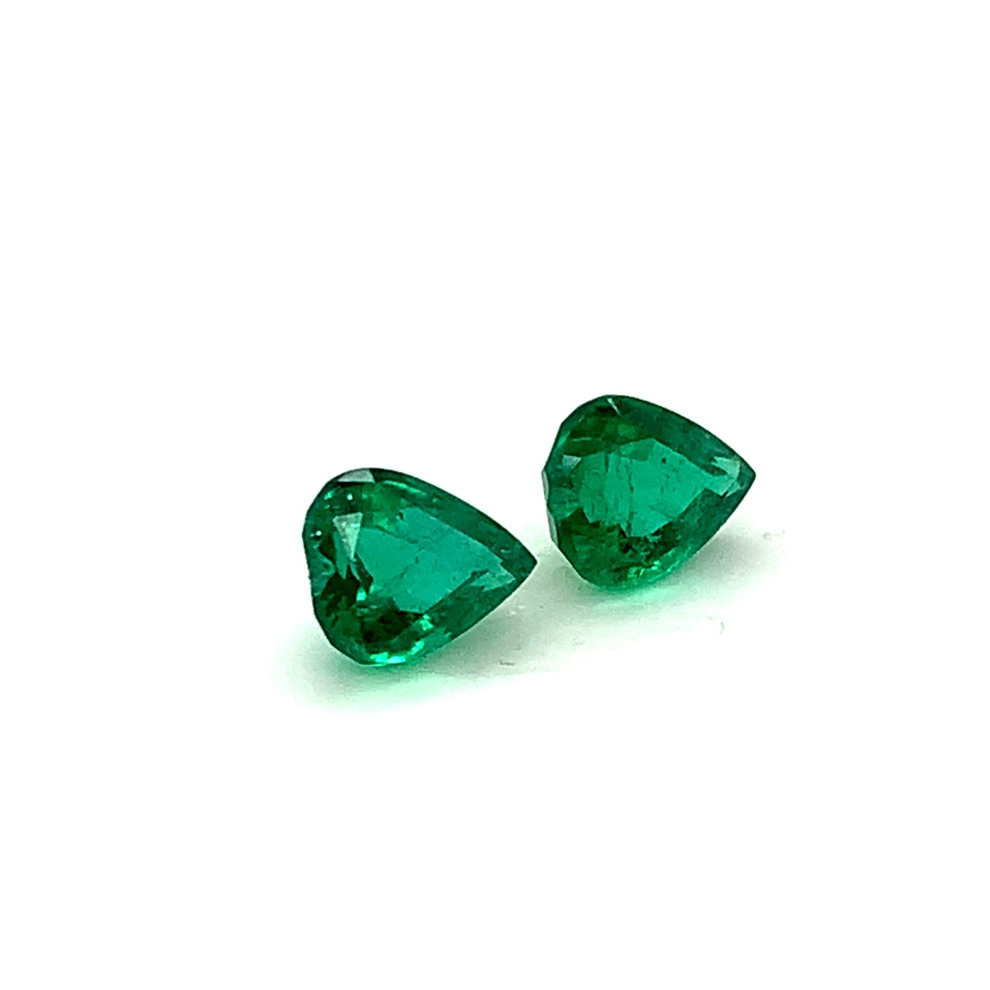 
                  
                    8.70x7.00x0.00mm Heart-shaped Emerald (2 pc 3.31 ct)
                  
                