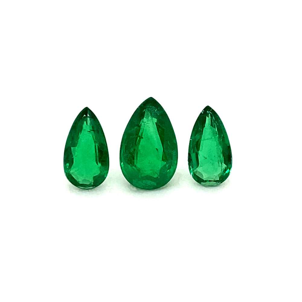 9.70x5.20x0.00mm Pear-shaped Emerald (3 pc 3.92 ct)