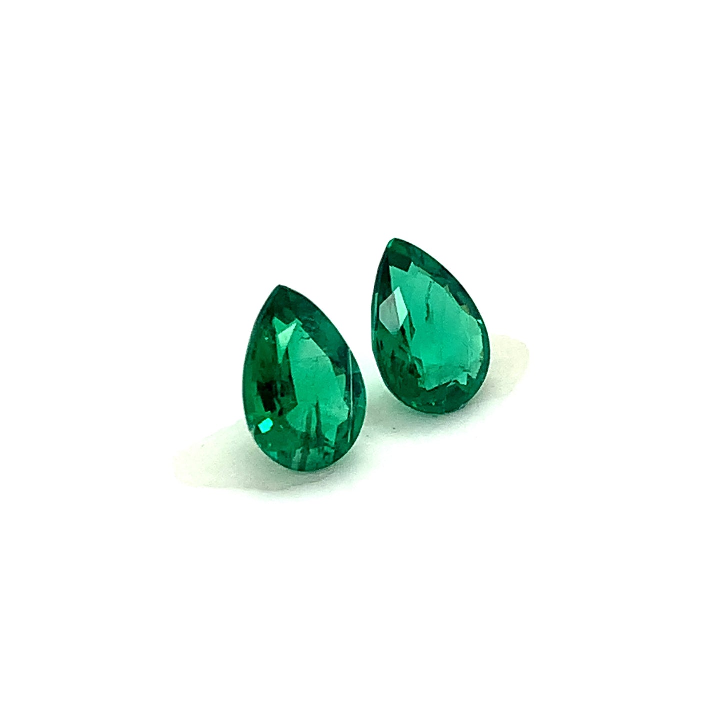 
                  
                    10.80x7.40x0.00mm Pear-shaped Emerald (2 pc 3.99 ct)
                  
                