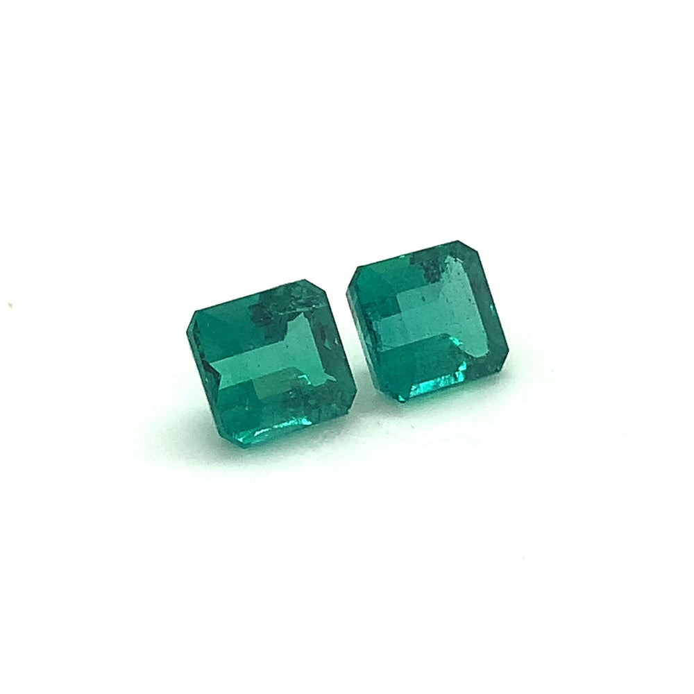 
                  
                    8.44x7.99x5.25mm Octagon Emerald (2 pc 5.60 ct)
                  
                