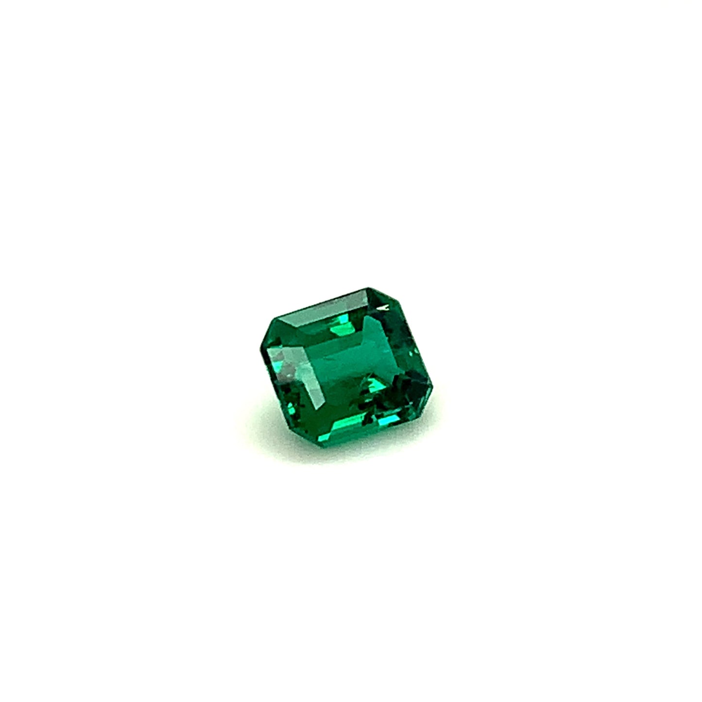 
                  
                    7.85x7.00x4.71mm Octagon Emerald (1 pc 1.85 ct)
                  
                