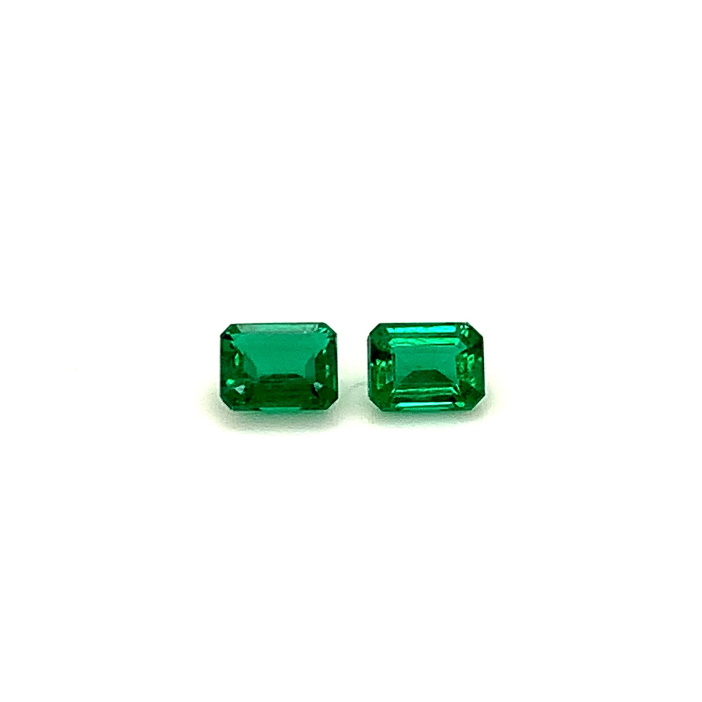 
                  
                    5.80x4.40x0.00mm Octagon Emerald (2 pc 1.16 ct)
                  
                