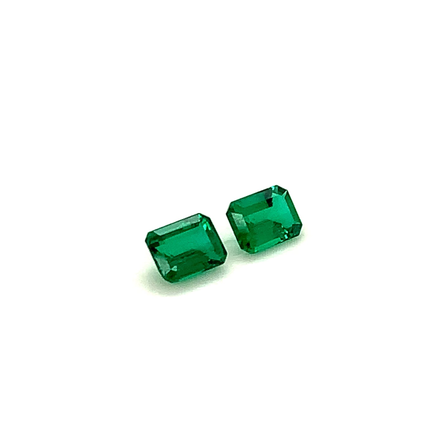 
                  
                    5.80x4.40x0.00mm Octagon Emerald (2 pc 1.16 ct)
                  
                