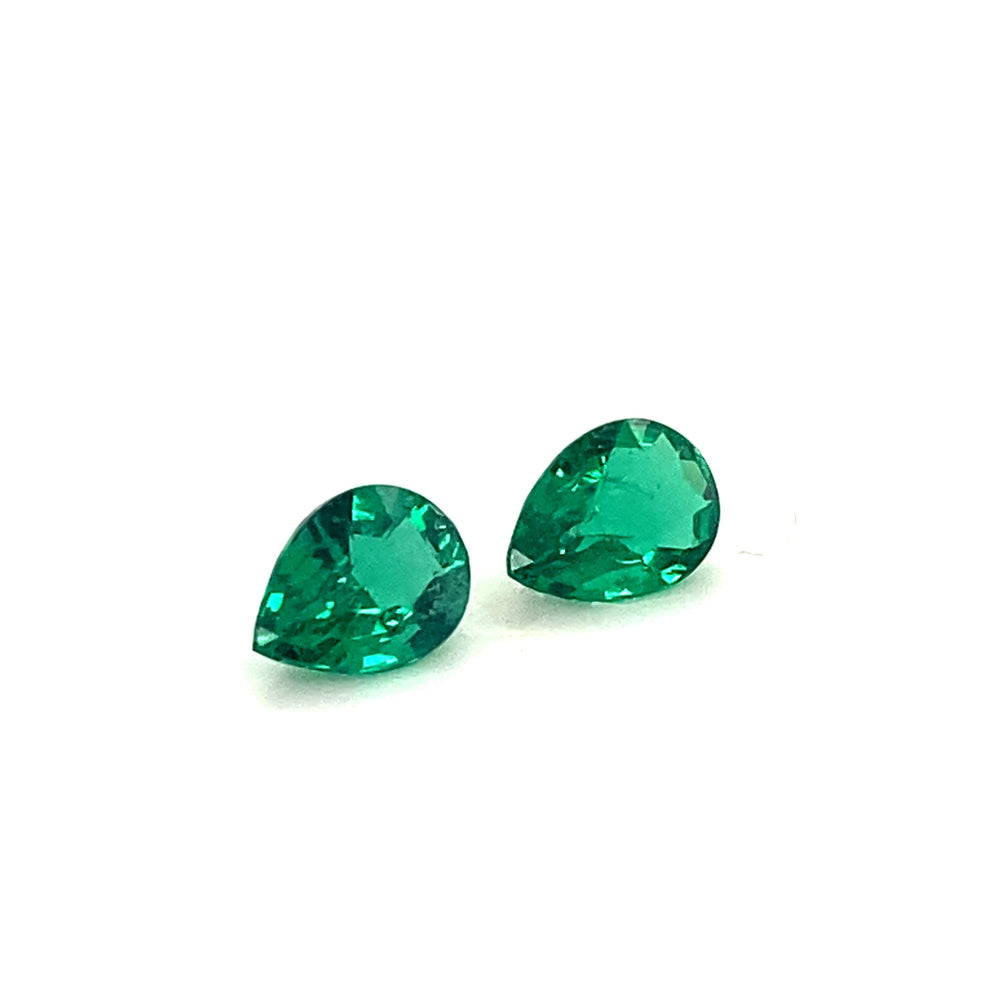 8.93x6.43x0.00mm Pear-shaped Emerald (2 pc 2.52 ct)