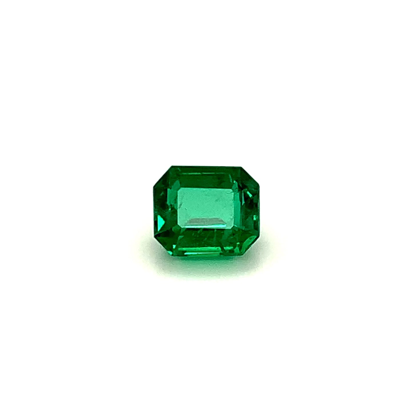 
                  
                    Load and play video in Gallery viewer, 8.96x7.61x5.69mm Octagon Emerald (1 pc 2.94 ct)
                  
                