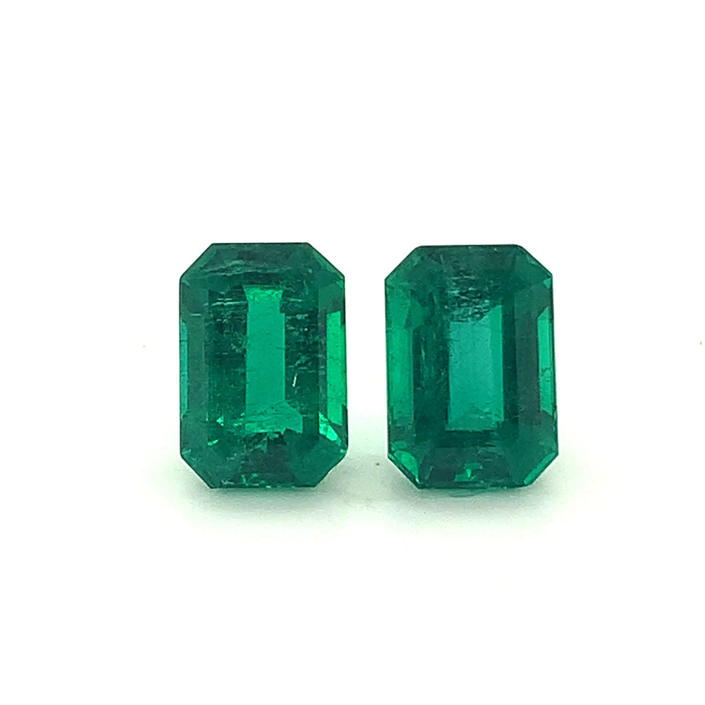 
                  
                    12.98x9.04x6.84mm Octagon Emerald Pair (2 pc 11.39 ct)
                  
                