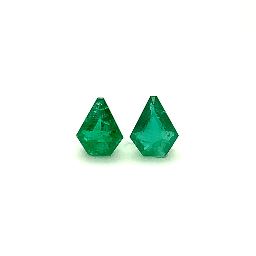 9.20x7.20x0.00mm Fancy Cut Emerald (2 pc 2.70 ct)