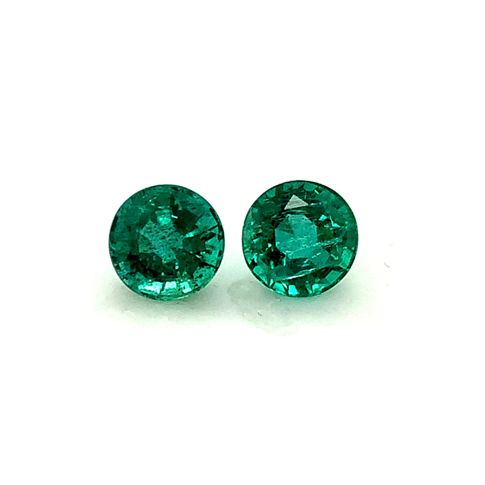 6.80x0.00x0.00mm Round Emerald (2 pc 2.71 ct)