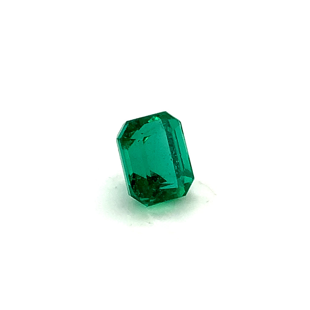 
                  
                    9.18x7.47x6.88mm Octagon Emerald (1 pc 3.39 ct)
                  
                