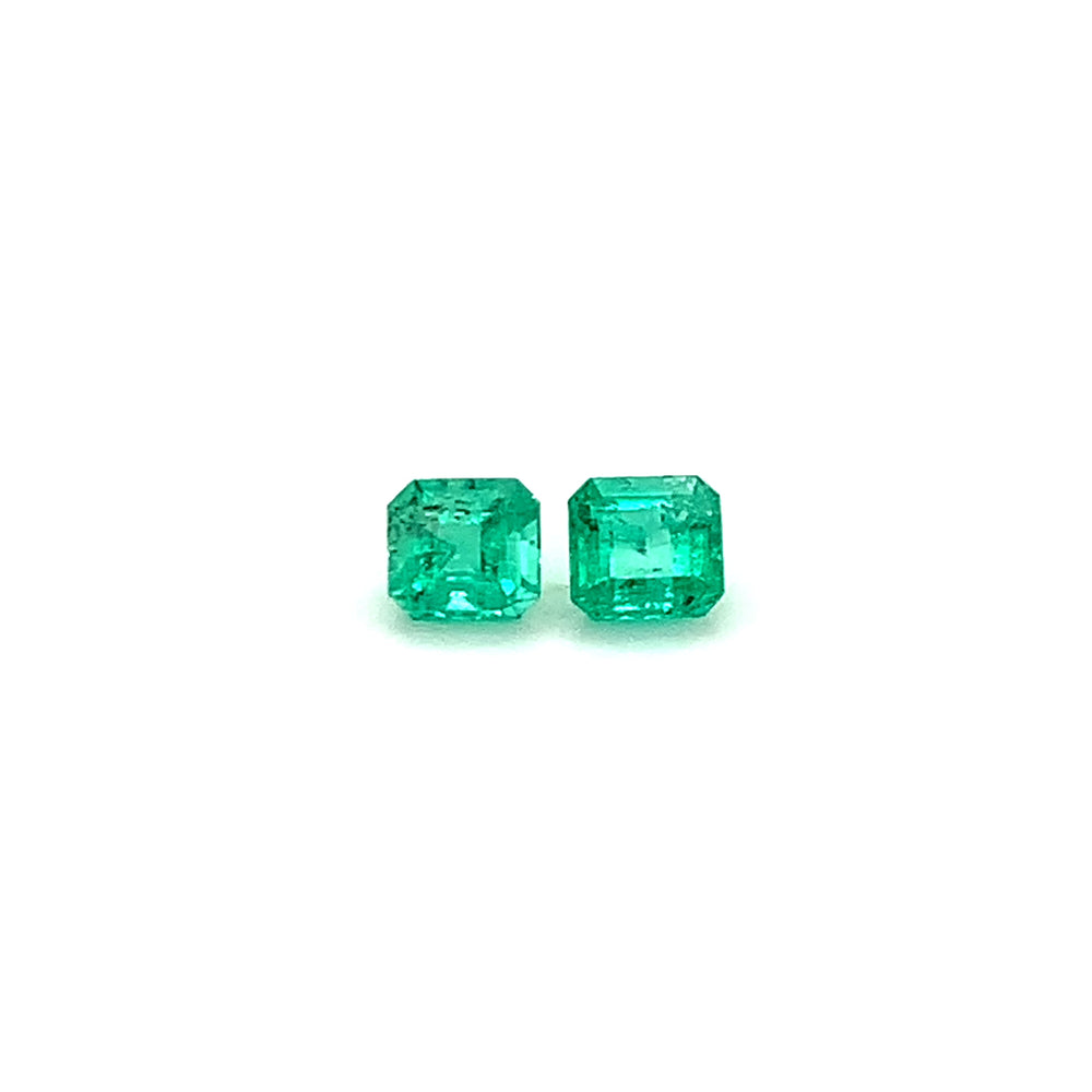 
                  
                    Load and play video in Gallery viewer, 5.60x5.20x0.00mm Octagon Emerald (2 pc 1.51 ct)
                  
                