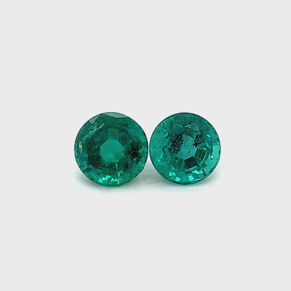 
                  
                    Load and play video in Gallery viewer, Round Emerald (2 pc 4.10 ct)
                  
                