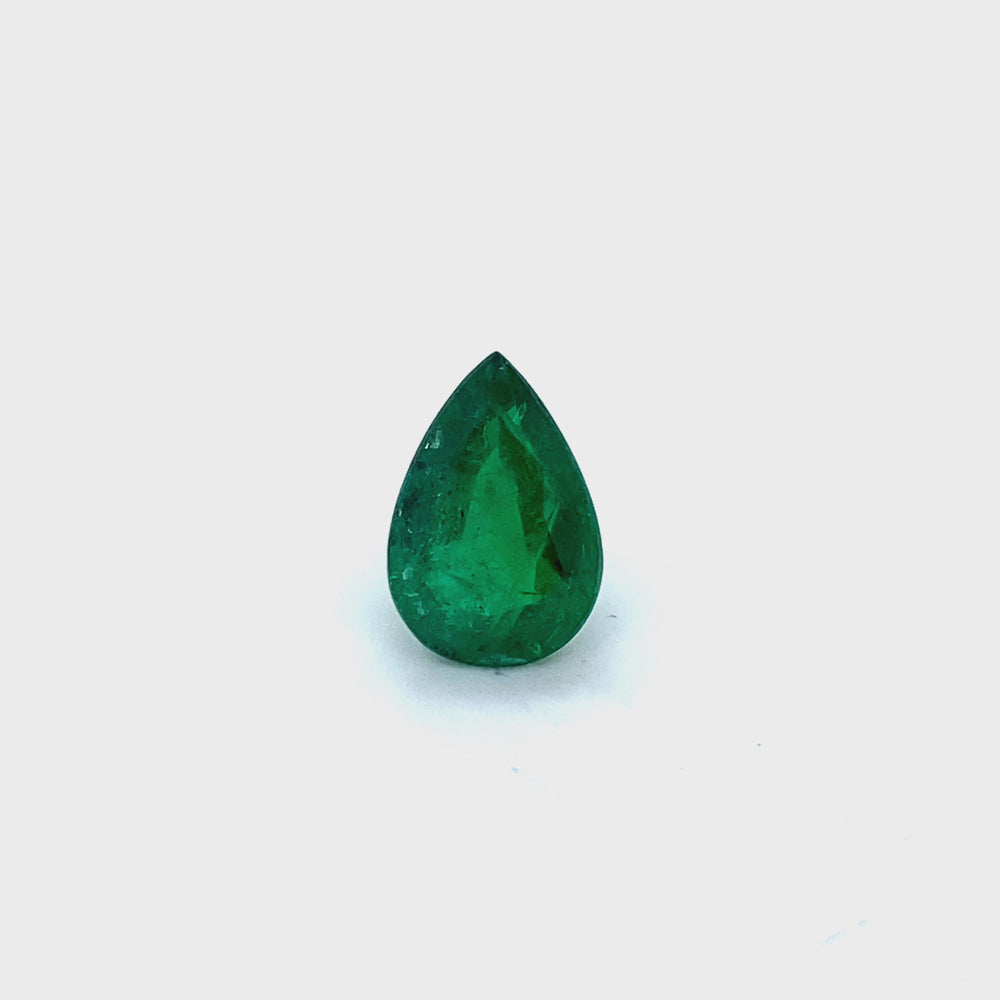 
                  
                    Load and play video in Gallery viewer, 13.53x9.29x6.06mm Pear-shaped Emerald (1 pc 4.15 ct)
                  
                