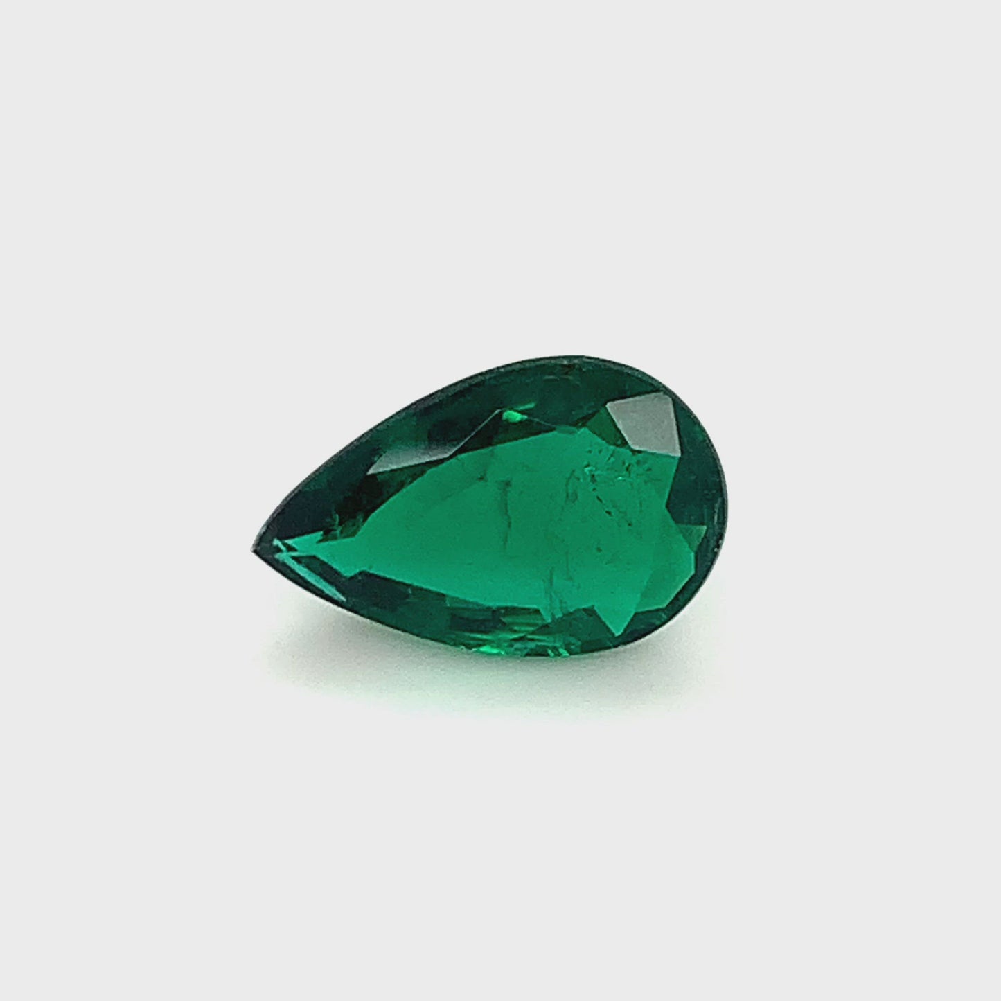 16.54x10.58x4.75mm Pear-shaped Emerald (1 pc 4.50 ct)