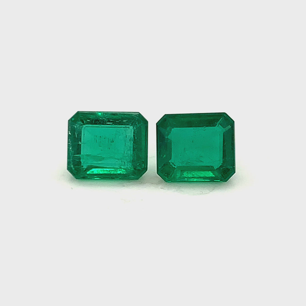 
                  
                    Load and play video in Gallery viewer, 10.00x8.86x0.00mm Octagon Emerald (1 pc 3.27 ct)
                  
                