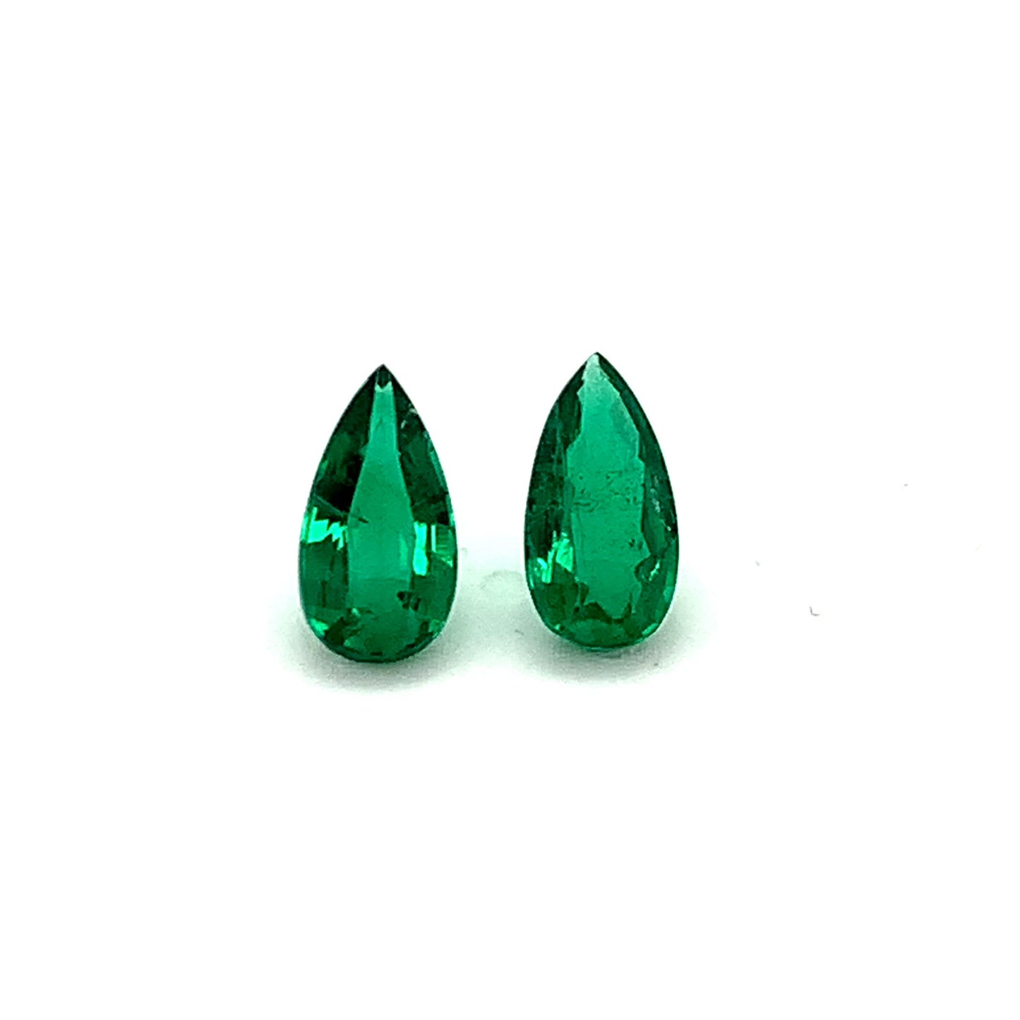 12.00x6.05x3.87mm Pear-shaped Emerald Pair (2 pc 3.31 ct)