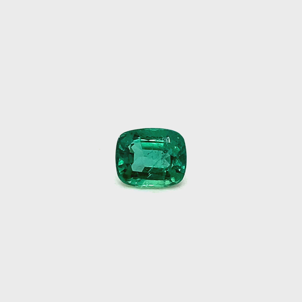 
                  
                    Load and play video in Gallery viewer, 8.48x7.06x4.86mm Cushion Emerald (1 pc 2.02 ct)
                  
                