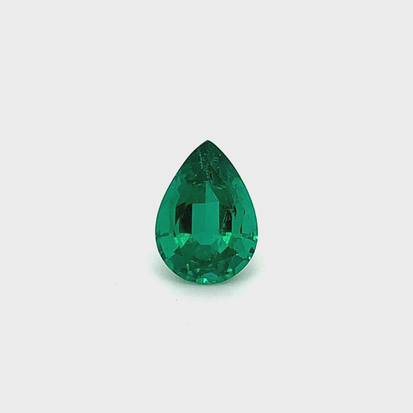 
                  
                    Load and play video in Gallery viewer, 11.97x8.49x6.33mm Pear-shaped Emerald (1 pc 3.59 ct)
                  
                