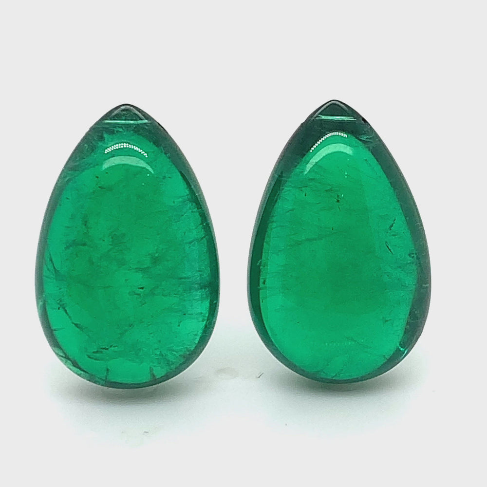 
                  
                    Load and play video in Gallery viewer, 14.50x8.88x22.52mm Drop Emerald Pair (2 pc 43.14 ct)
                  
                