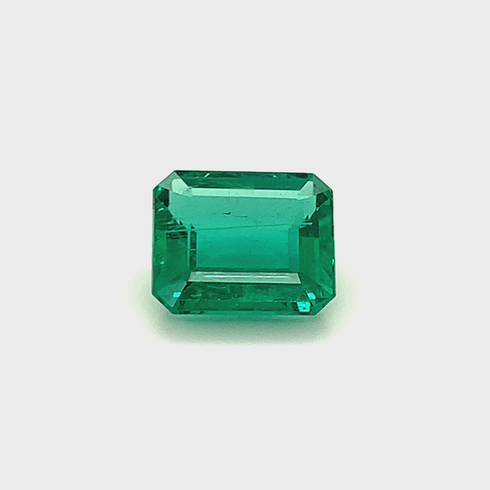 
                  
                    Load and play video in Gallery viewer, 14.37x12.35x6.83mm Octagon Emerald (1 pc 9.87 ct)
                  
                