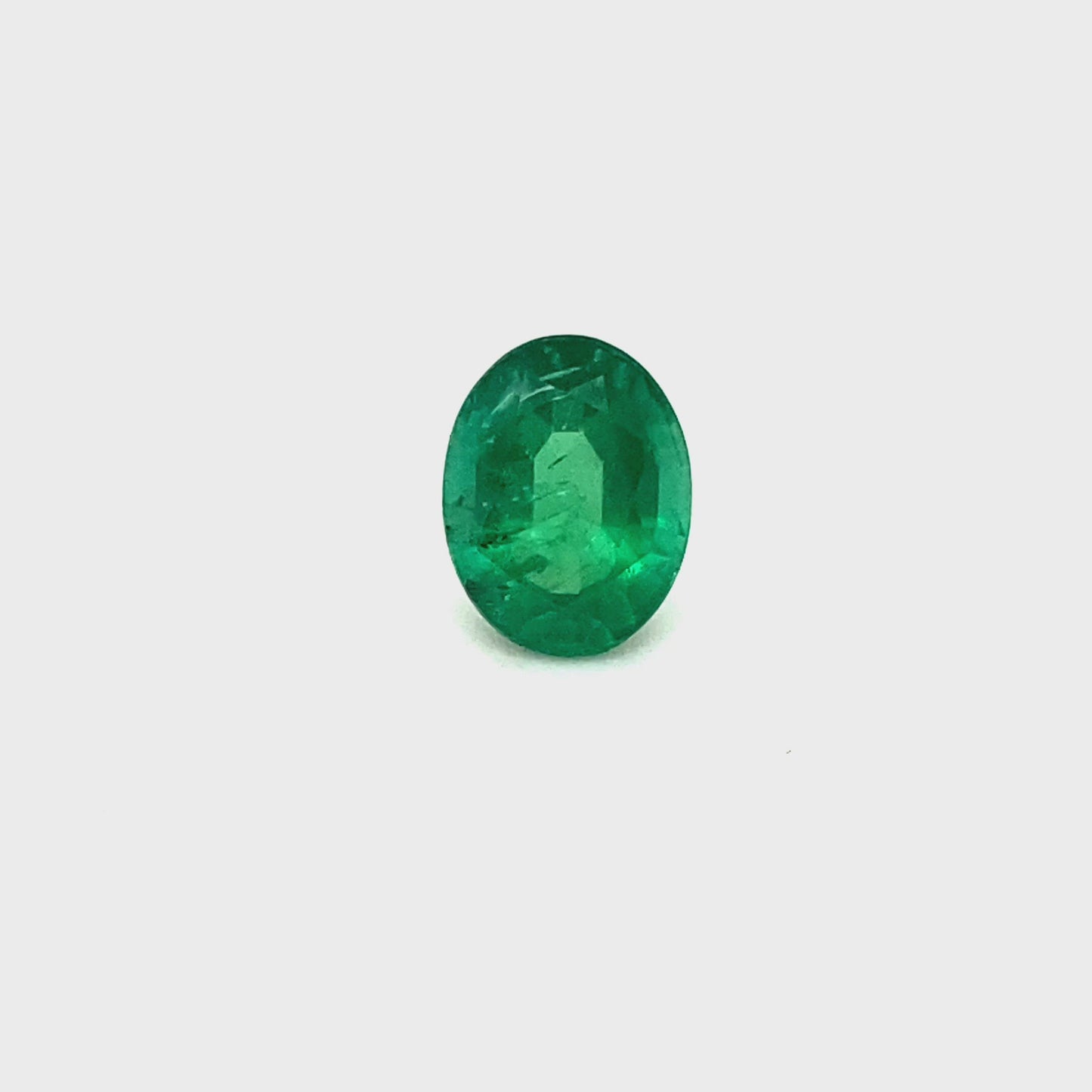 
                  
                    Load and play video in Gallery viewer, 8.91x6.91x4.97mm Oval Emerald (1 pc 1.86 ct)
                  
                
